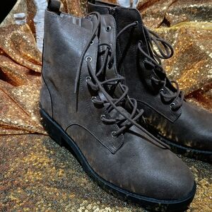 Sun + Stone Dark Brown Lace-Up Boots